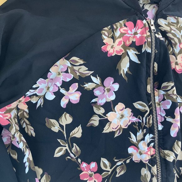 Black Floral Bomber Medium with semi sheer sleeves - Picture 2 of 3